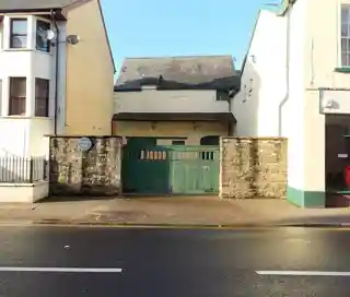 30 Bridge Street, Usk