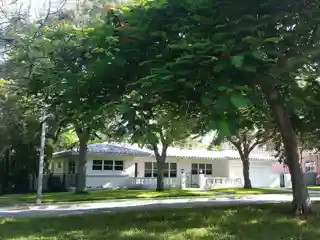 Bay Shore Historic District