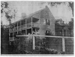 Harold–Knoernschild Farmstead Historic District