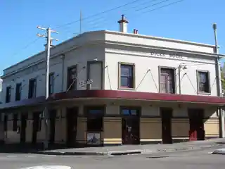 Dick's Hotel