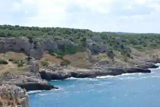 Deer Cave