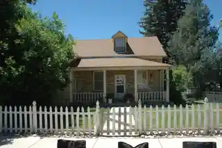 Niels P. Hjort House