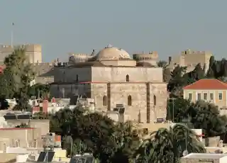 Mustafa Pasha Mosque