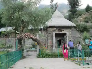 Mamaleshwar Temple