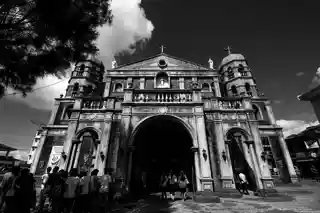 Dasmariñas Church