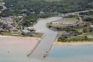 Ontonagon Harbor Piers Historic District