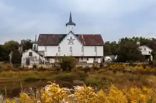 Star Barn Complex