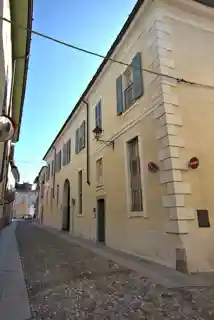 Palazzo Donati (già Albergoni, Vimercati)
