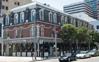 Audiffred Building