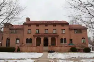 Phi Mu Sorority House
