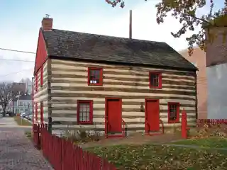 Barnett Bobb House