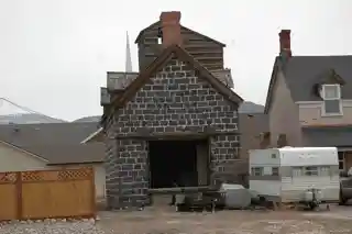 Julia P. M. Farnsworth Barn