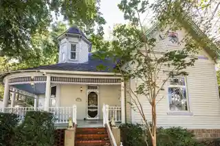Duncan House
