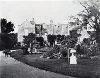 Berkhamsted Place