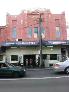 Sandringham Hotel