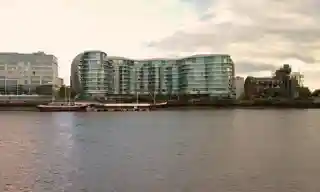 Albion Riverside